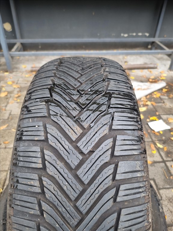  215/5517" újszerű Michelin Alpin 6 téli gumi 2db  4. kép