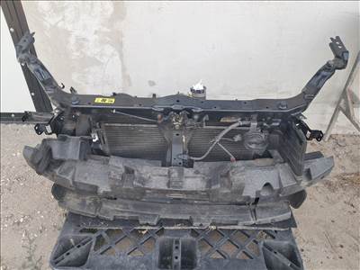 Nissan Qashqai (J10) 1.6 DCI Komplett homlokfal 