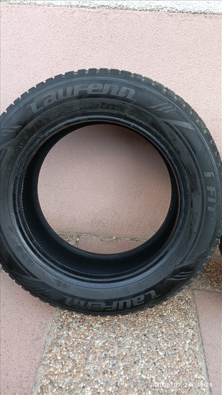 Laufenn téli 6mm 205/60R16 2db téligumi eladó  2. kép