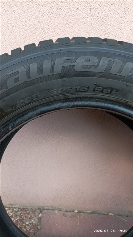 Laufenn téli 6mm 205/60R16 2db téligumi eladó  3. kép