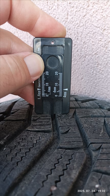 Laufenn téli 6mm 205/60R16 2db téligumi eladó  6. kép