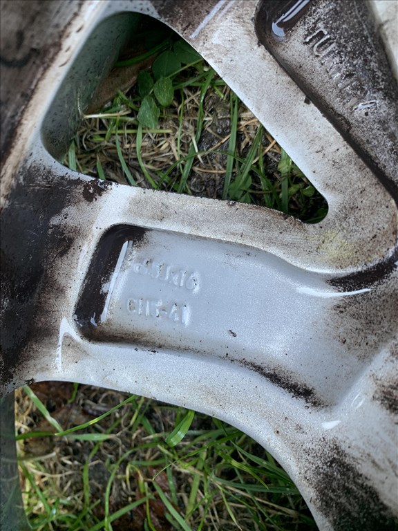 Renault Mégane III, Renault Mégane IV alufelni felni garnitúra  403009128r 7. kép