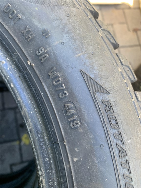  185/6016" újszerű Pirelli téli gumi  2. kép