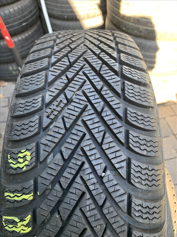  185/6016" újszerű Pirelli téli gumi  3. kép