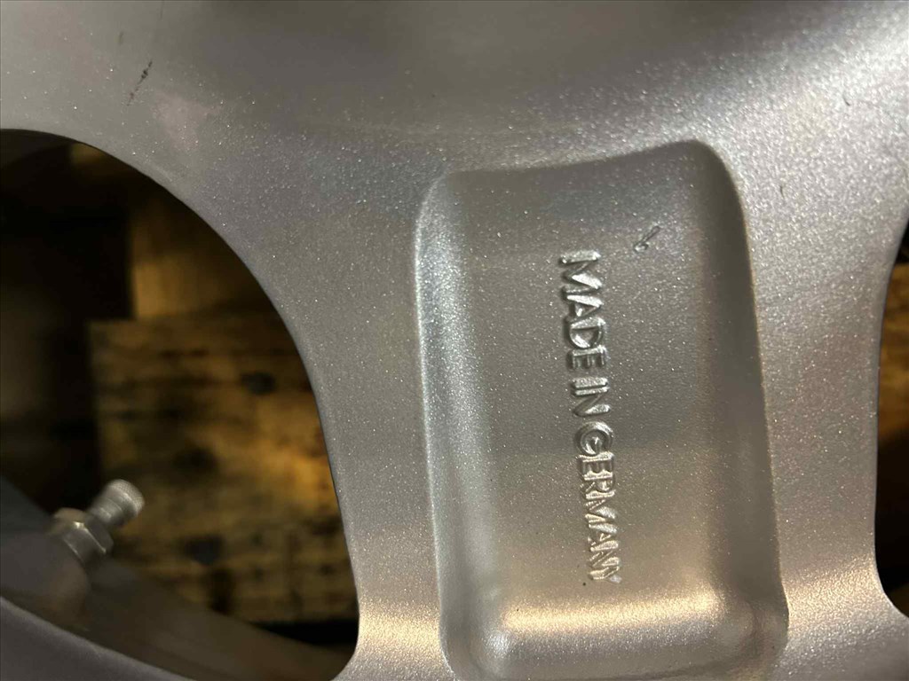  5x114.3 lyukosztású 9,5JJ 17" használt BBS alufelni 5. kép