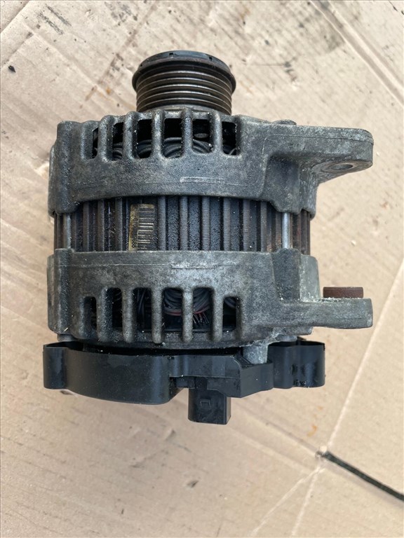 Volkswagen Passat B6 2.0 CRTDi Generátor Önindító  4. kép