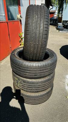  215/5017" újszerű Goodyear nyári gumi gumi