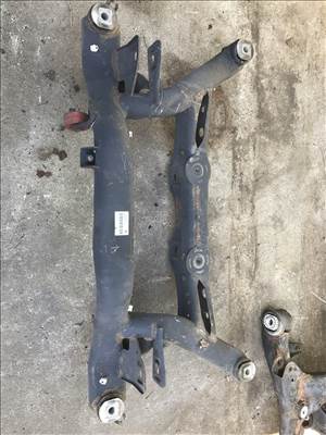 Skoda Superb II 3T 3,6 V6 (4x4) _ hátsó bölcső 5n0505235q