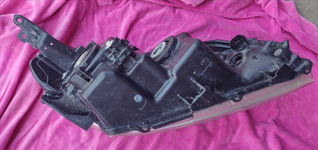 Suzuki Vitara (LY) bontott alkatrészei 25. kép