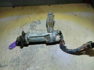 Toyota Corolla (E90) Gyújtáskapcsoló Zárbetét *73392* toyota-45020126