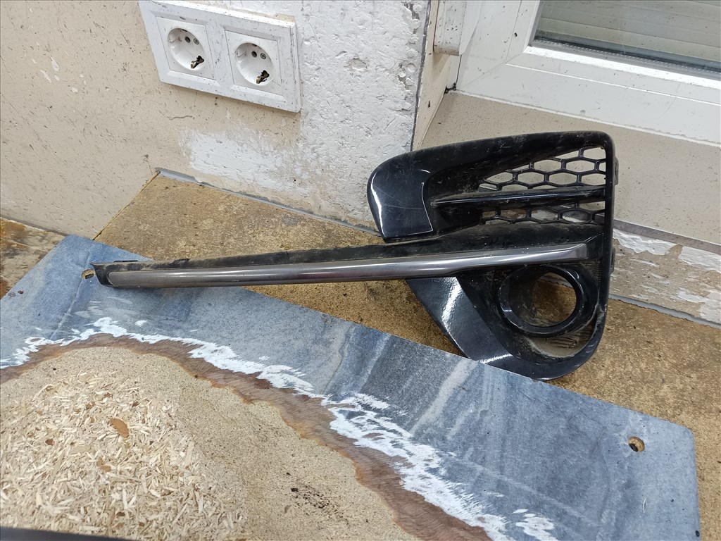 Kia X Creed ködlámpa  1. kép