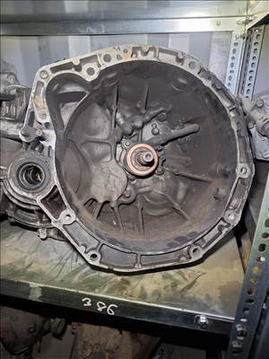 Renault Scénic II váltó  ndo008 ndooo8