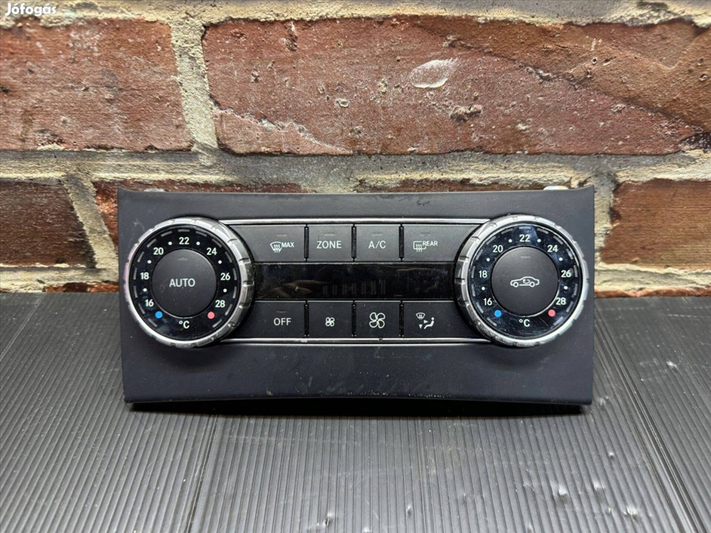 Mercedes C-osztály W204 fűtéspanel  a2049006608 1. kép