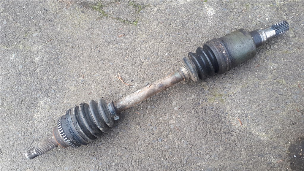 Suzuki Alto VI 1.1,16V, F10DN,  Bal féltengely  1. kép