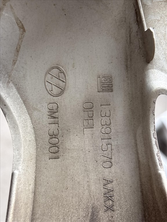 Opel Astra J / Zafira C 17 coll disztárcsa garnitúra 2. kép