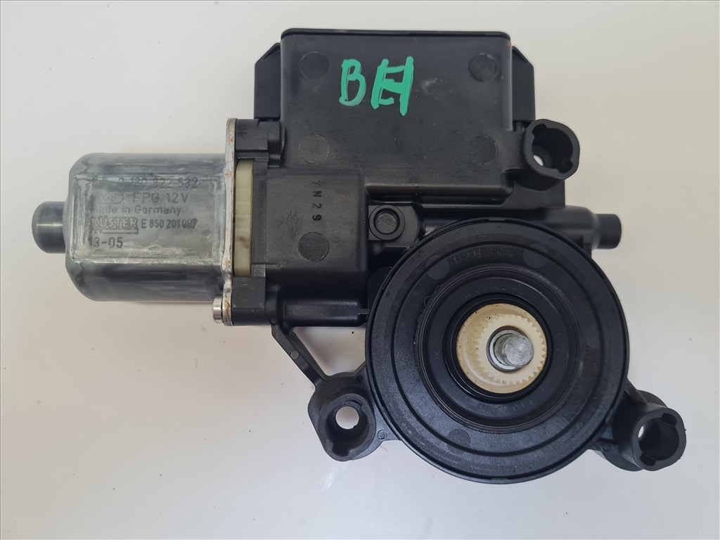 Volkswagen Polo V bal hátsó ablakemelő motor (24179) 6r0959811g 4. kép
