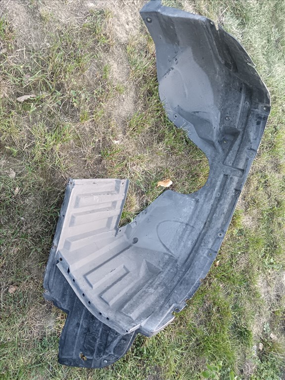 Suzuki Vitara első lökhárító 7171154p 9. kép