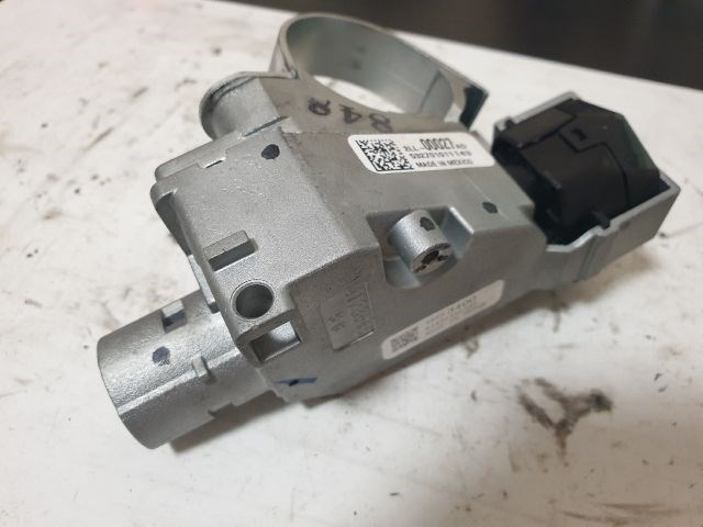 Opel Astra K Gyújtáskapcsoló ház  39033400 2. kép