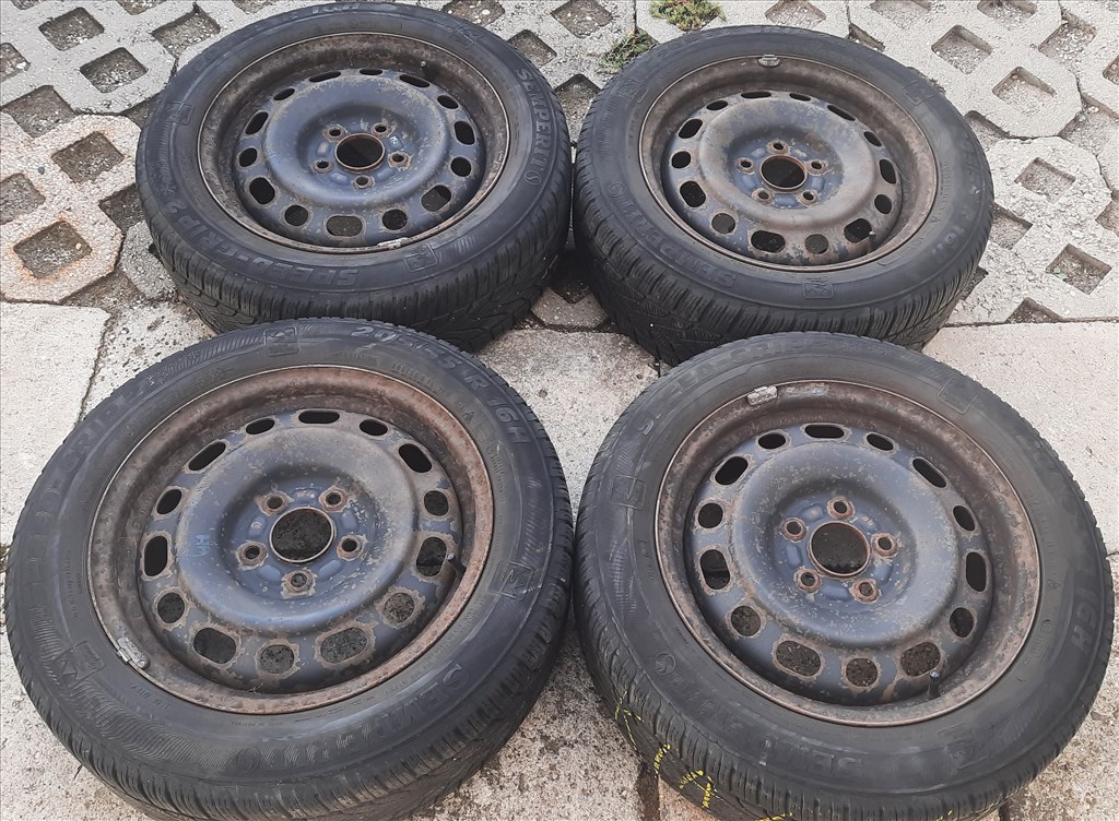  5x114.3 Gyári Lemezfelni 16" Mazda, Kia, Hyundai 1. kép
