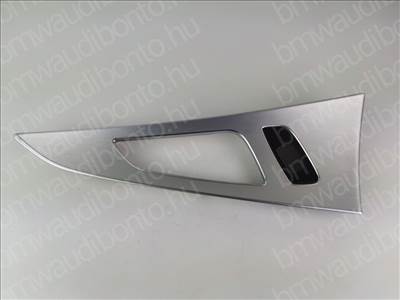 AUDI A6 C7 (4G2, 4GC) Jobb hátsó ajtó belső díszléc (4G0867420)