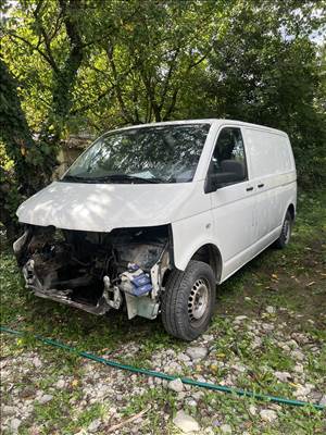 Volkswagen Transporter T5 bontott alkatrészei