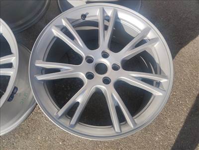 Tesla Model Y Gemini gyári alufelni, 5x114.3, 9.5x19, et45, 64.1