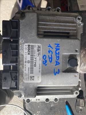 Mazda 3 1.6D motorvezérlő elektronika  6m6112a650bb 0281012530