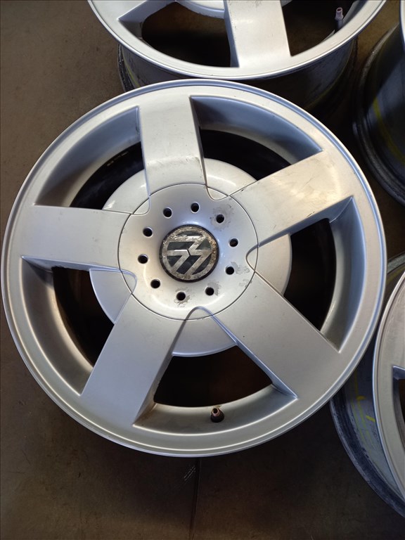  VW Passat 5x112 lyukosztású 7JJ 16" használt (gyári felni) alufelni ixx 3. kép