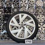 (3762) Volkswagen 18 gyári alufelni felni 5x112, 225/40 téli gumi Golf