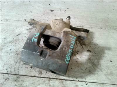 TOYOTA IQ 2009.01.01- Bal első féknyereg munkahengerrel