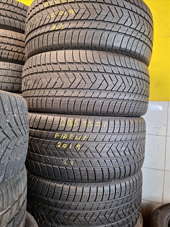  21" Pirelli (2 széles) téli gumi  5. kép