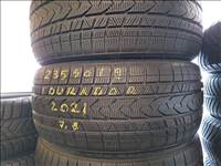  235/40/19" Tourador téli gumi 