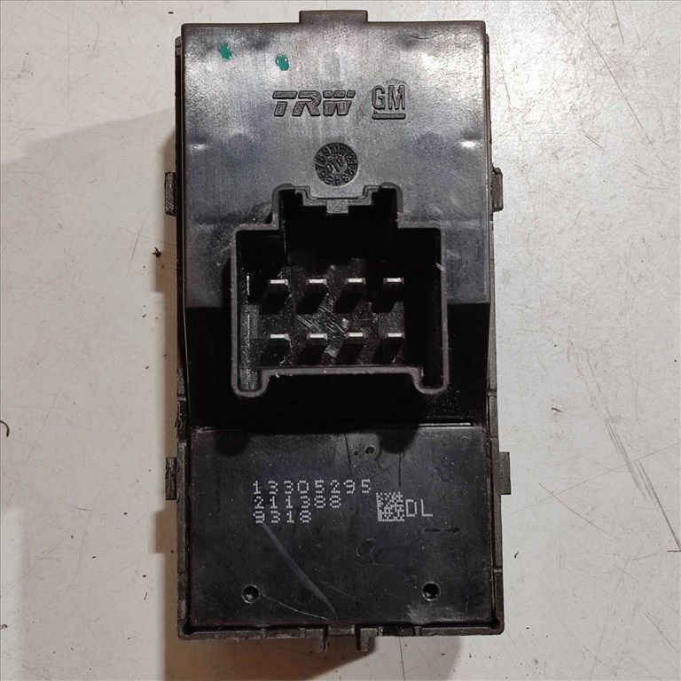 Chevrolet Cruze 2008-2012 bal első ablakemelő kapcsoló 13305295 3. kép
