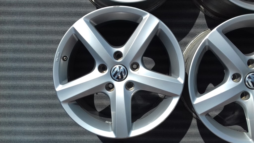  5x130 lyukosztású 8J 18" gyári Vw Touareg alufelni / Q7 Cayenne 3. kép