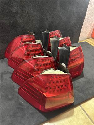 BMW E91 LCI külső hátsó lámpák bal/jobb