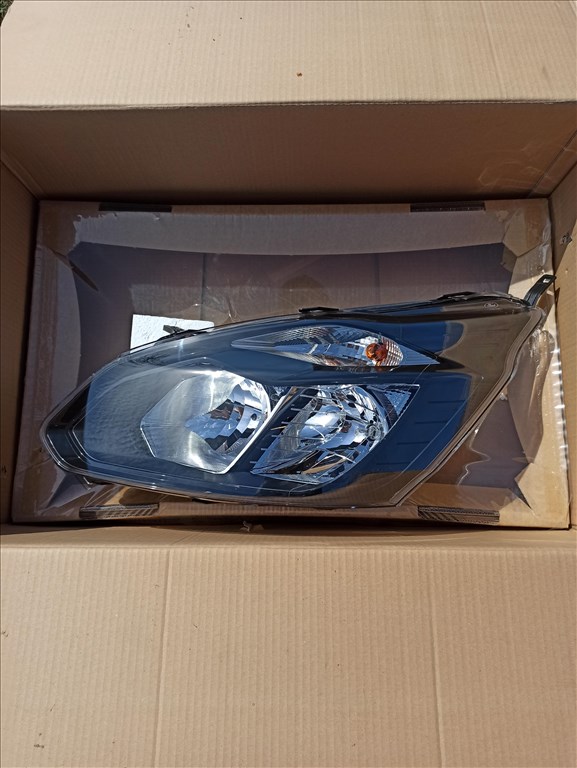 BK21-13W030-BH Ford Transit costum Bal elsó 2014 1. kép