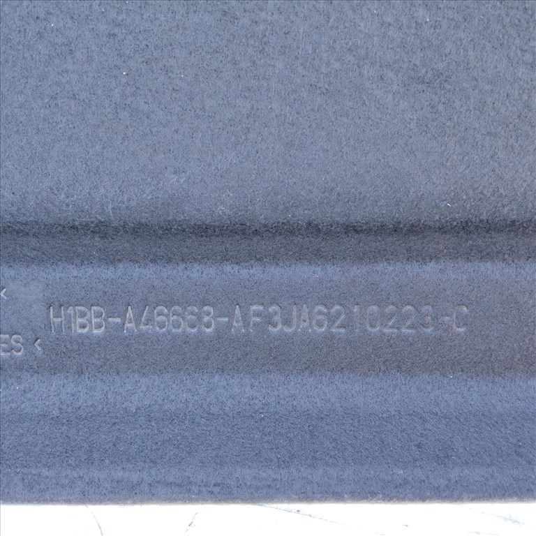 206702 Ford Fiesta 2017-2023 kalaptartó egy madzag hiányzik AF3JA6210223C 2. kép