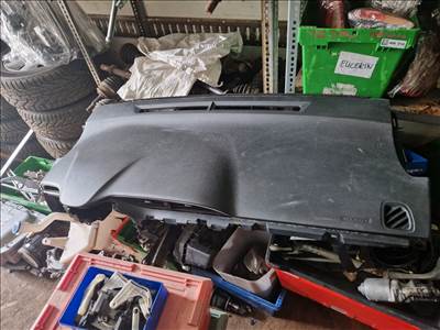 Toyota Yaris (XP130/XP150) Toxota Yaris légzsák szett
