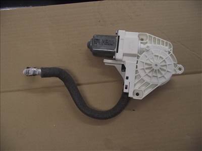 Skoda Yeti jobb első ablakemelő motor 5l0959812a