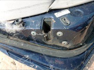 Toyota Corolla (E110) Bal hátsó Ajtózár *73842*