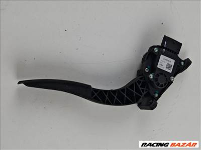 MG ZS SUV EV gázpedál  50100101