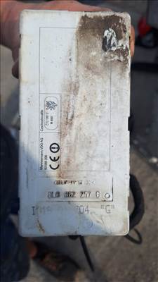 Audi A4 (B5 - 8D) központizár vezérlő