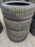  235/4519" újszerű Pirelli téli gumi 