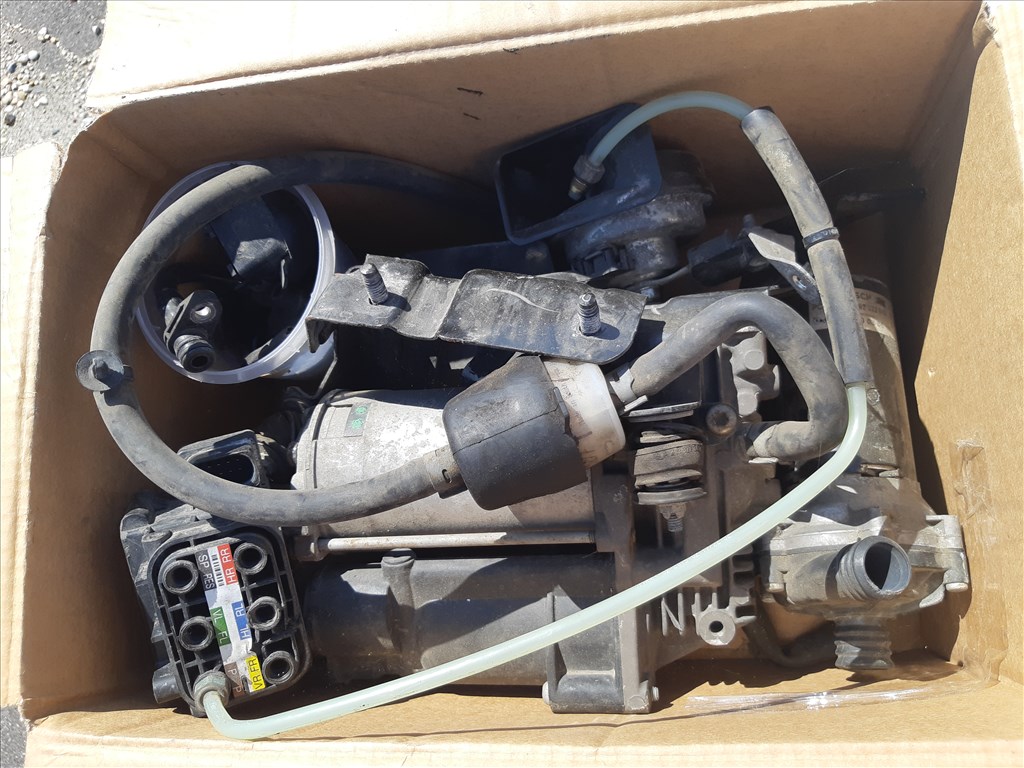 Mercedes-Benz S212, W164, W166, W212, W221, X164 légrugó kompresszor a2123200358 0392022010 2. kép