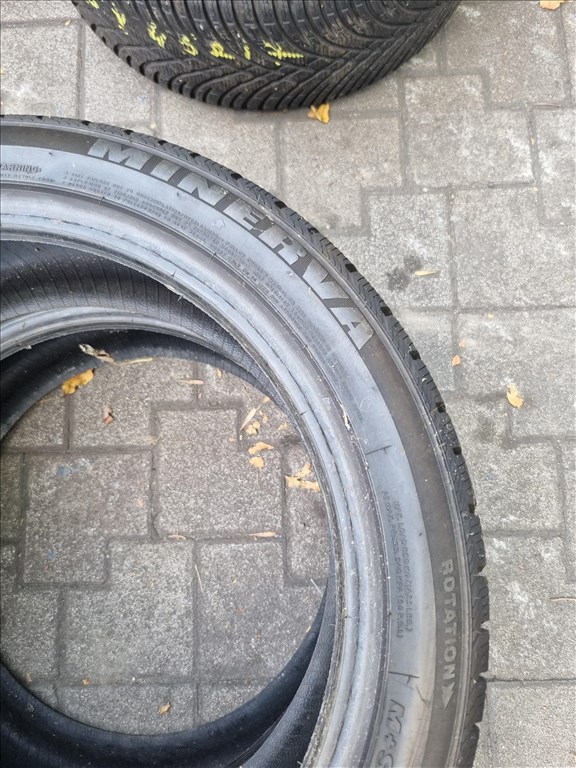  215/4518" újszerű Minerva Frostrack UHP téli gumi 2db  6. kép