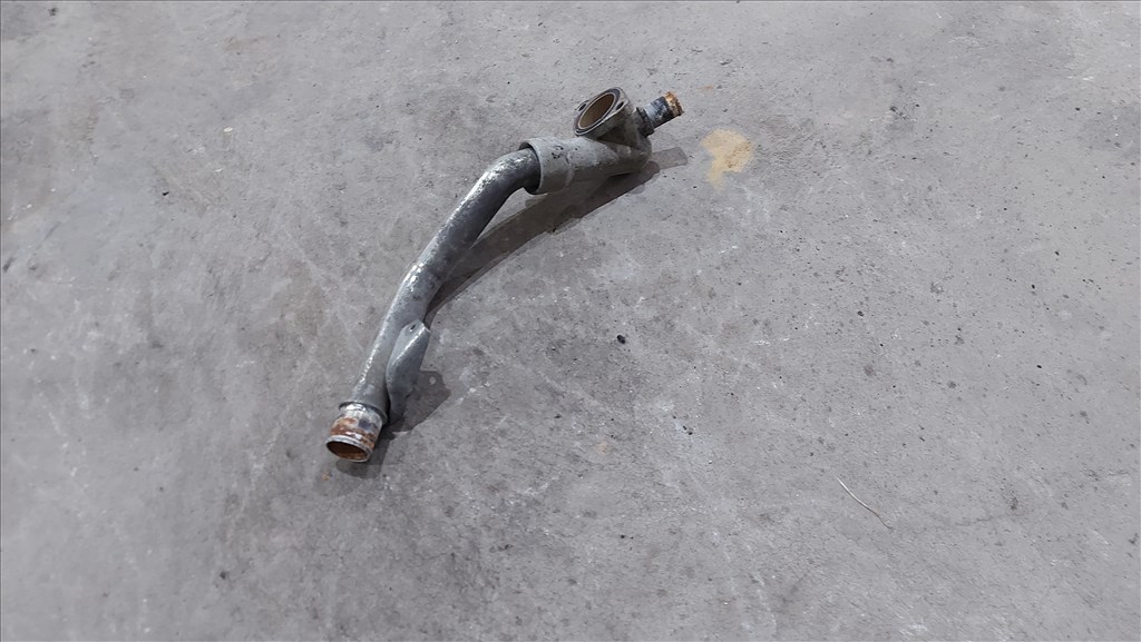 Citroen C4 C5 Peugeot 307 407 04- 2.0 Vízcső hűtőcső fém víz cső 7204 132335 6. kép