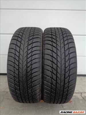 Bridgestone 205/60R16 téli gumi pár, alig futott újszerű állapotban eladó.