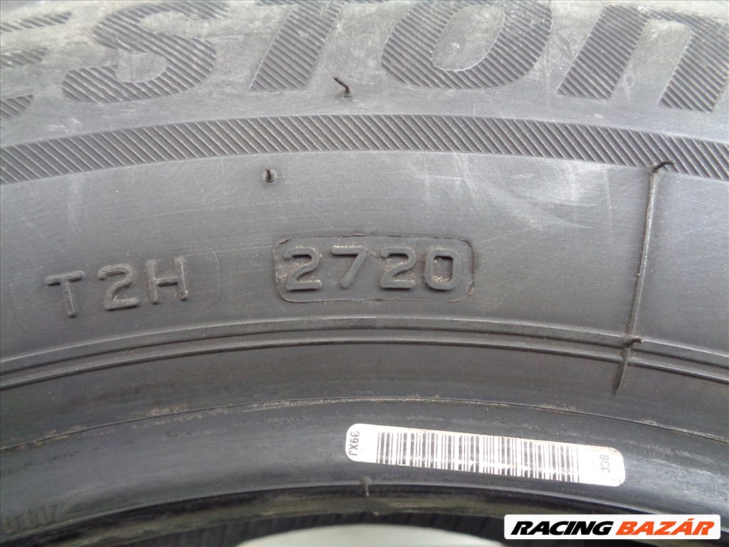 Bridgestone 205/60R16 téli gumi pár, alig futott újszerű állapotban eladó. 9. kép
