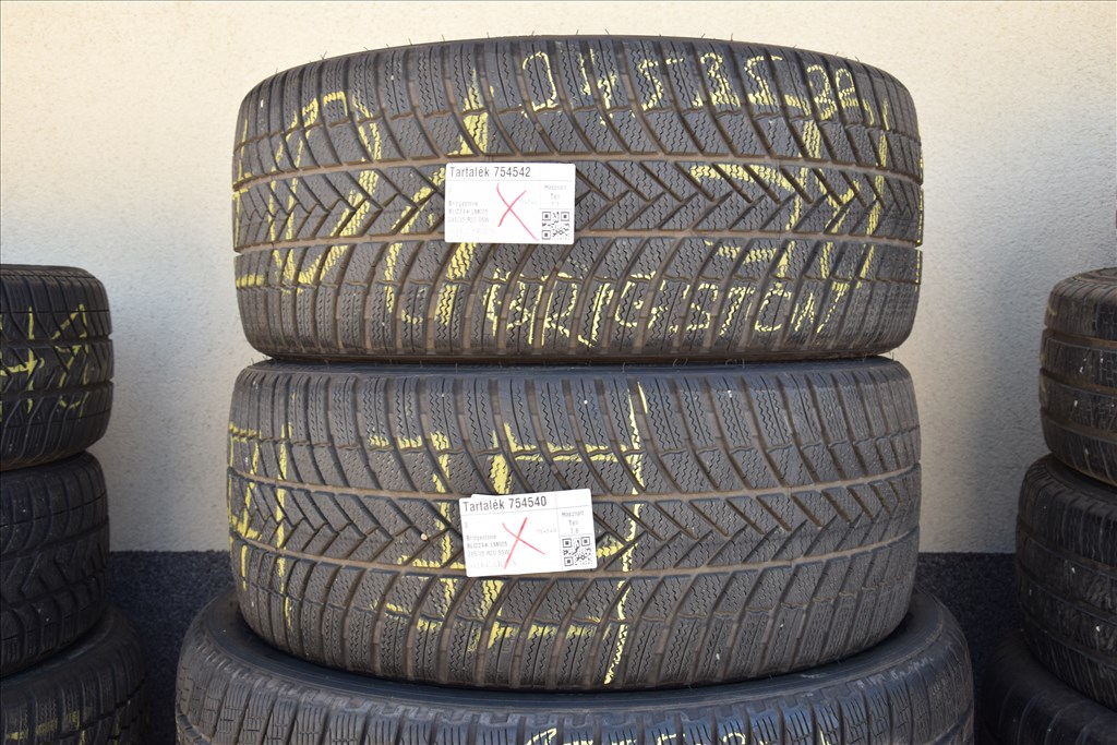  245/3520" újszerű Bridgestone Blizzak téli gumi gumi 1. kép