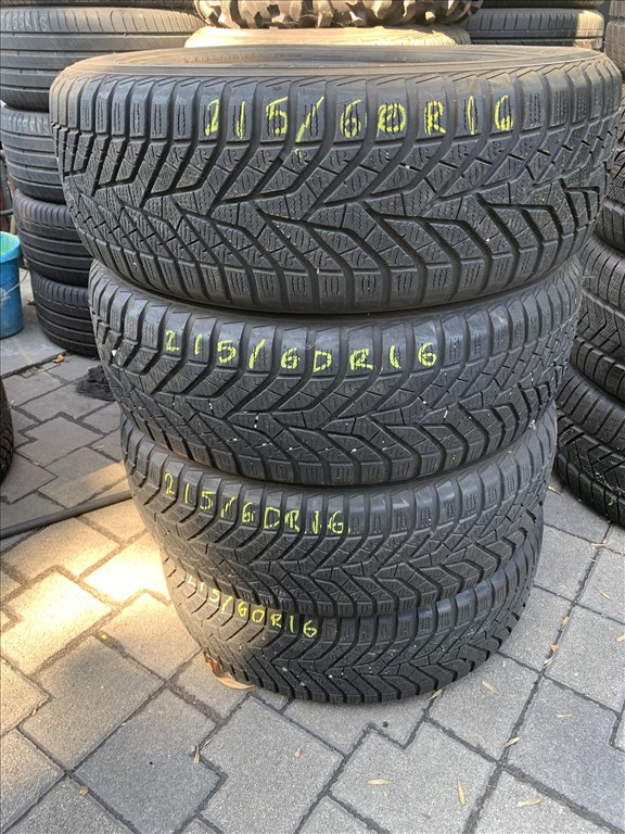  215/6016" újszerű Yokohama téli gumi 1. kép